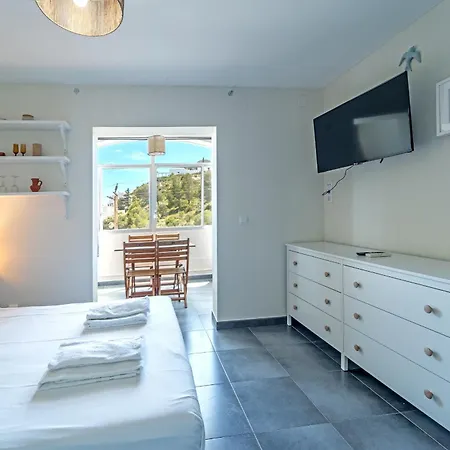 Welcs Estudio 171 Emp Con Piscina Comunitaria דירה